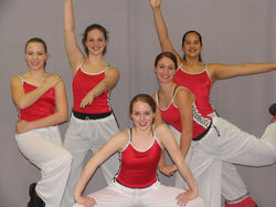 /images/dance_team_1_edited_250x187.jpg